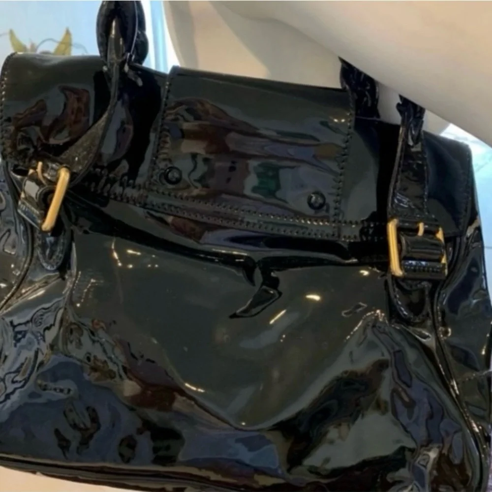 Valentino Garavani Purse
Black Patent Leather - Picture 3 of 6